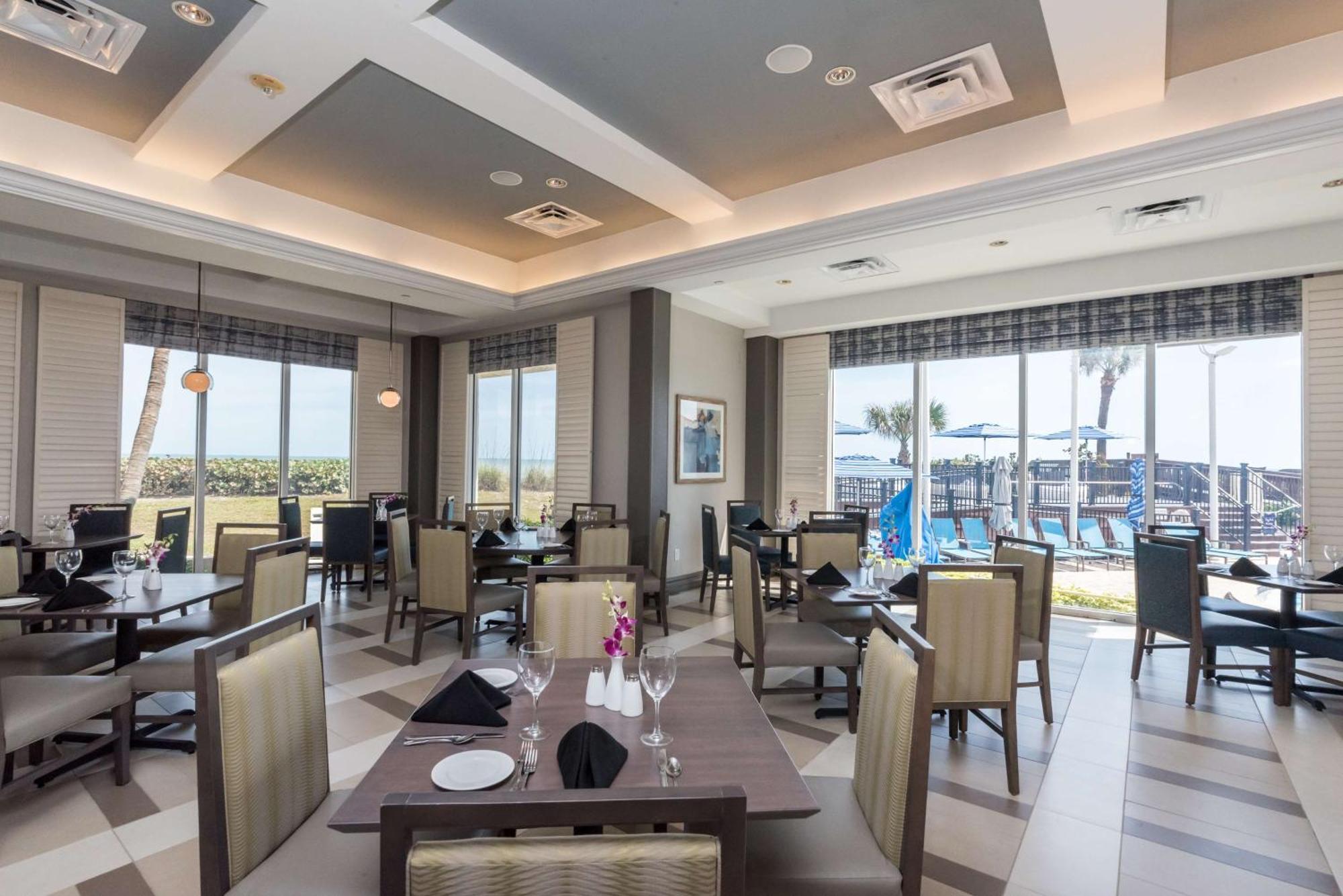 Hilton Melbourne Beach Oceanfront Exterior photo